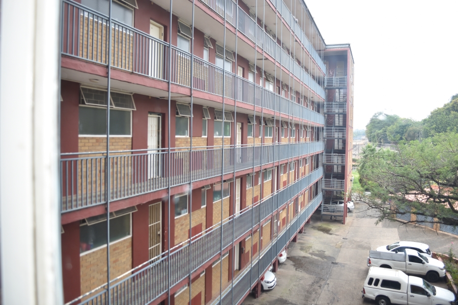 2 Bedroom Property for Sale in Sunnyside Gauteng
