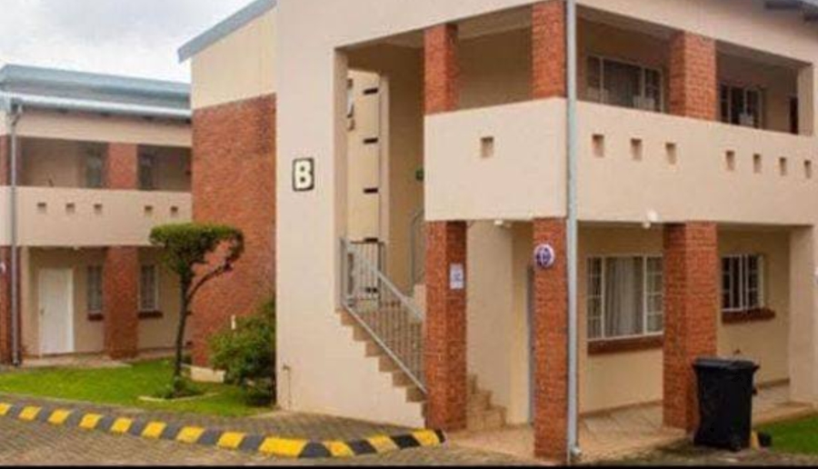 34 Bedroom Property for Sale in Ormonde View Gauteng