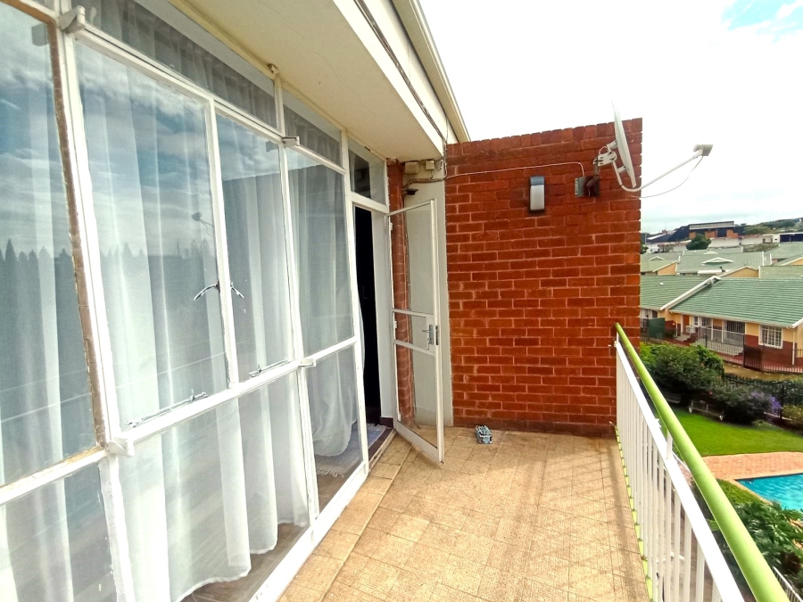 2 Bedroom Property for Sale in South Crest Gauteng