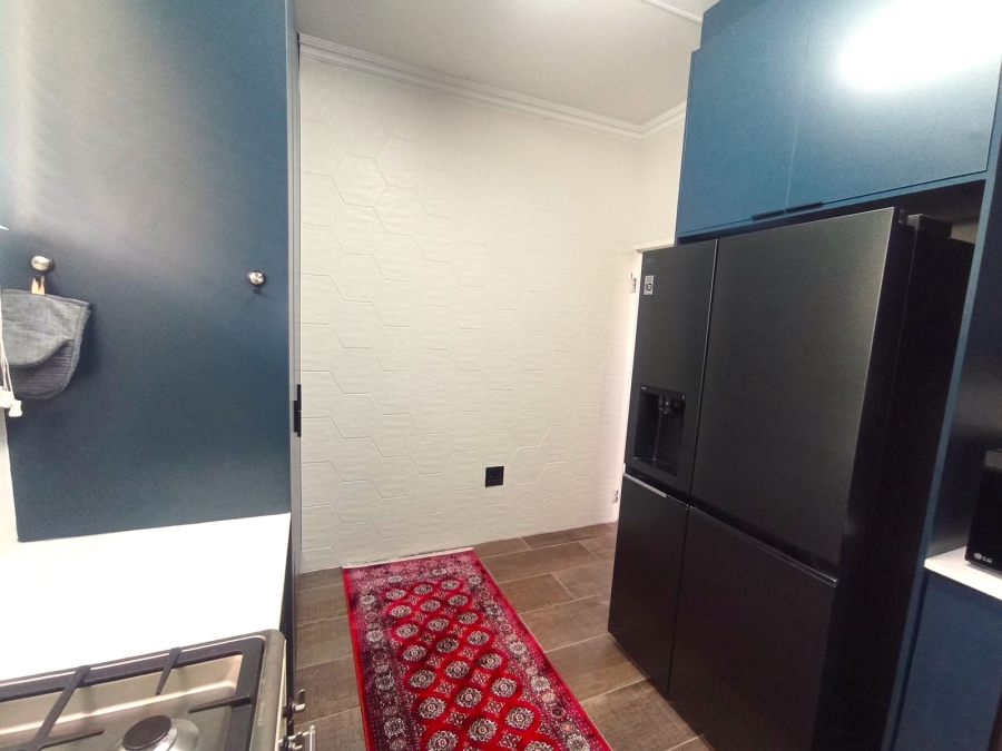 2 Bedroom Property for Sale in South Crest Gauteng