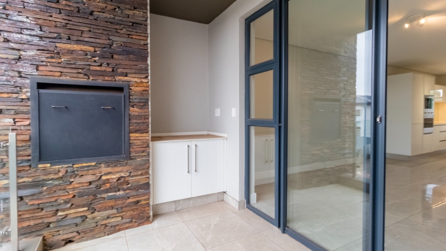 To Let 3 Bedroom Property for Rent in Serengeti Lifestyle Estate Gauteng