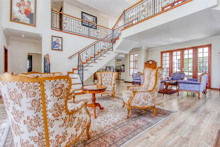 5 Bedroom Property for Sale in Bryanston Gauteng