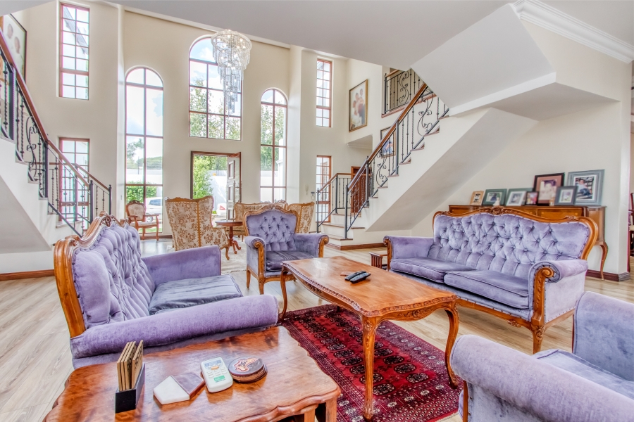 5 Bedroom Property for Sale in Bryanston Gauteng