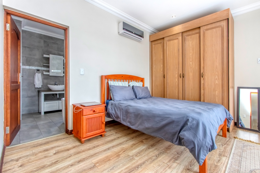 5 Bedroom Property for Sale in Bryanston Gauteng