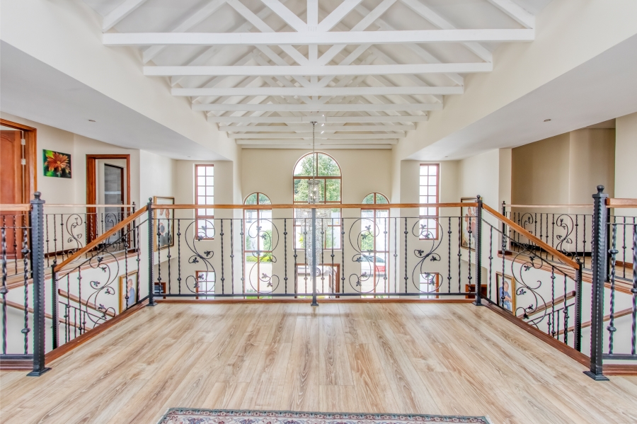 5 Bedroom Property for Sale in Bryanston Gauteng