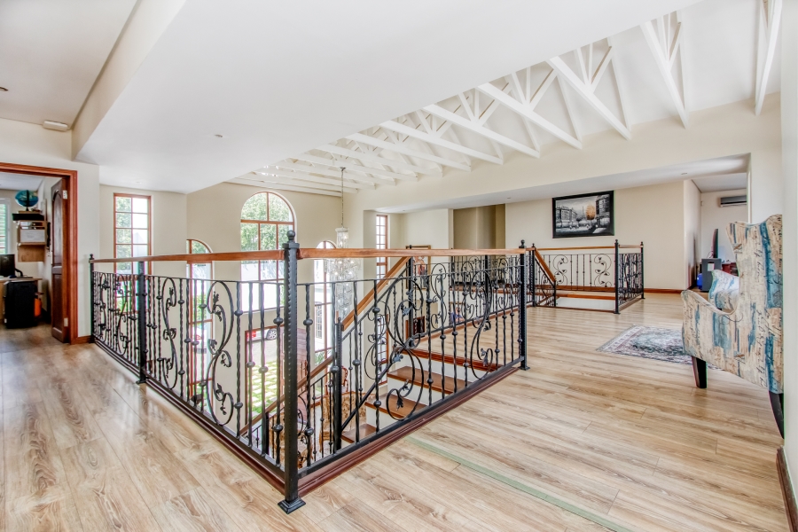 5 Bedroom Property for Sale in Bryanston Gauteng