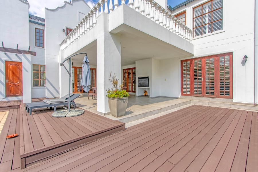 5 Bedroom Property for Sale in Bryanston Gauteng