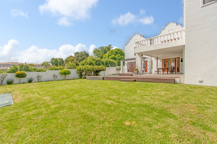 5 Bedroom Property for Sale in Bryanston Gauteng