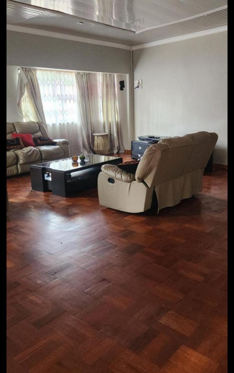 To Let 4 Bedroom Property for Rent in Valhalla Gauteng