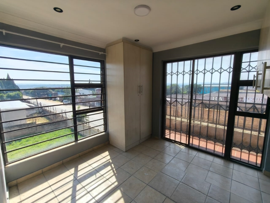 3 Bedroom Property for Sale in Marlboro Gardens Gauteng