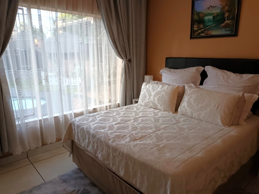 3 Bedroom Property for Sale in Zwartkop Gauteng