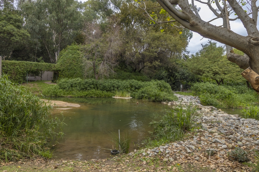 2 Bedroom Property for Sale in Douglasdale Gauteng