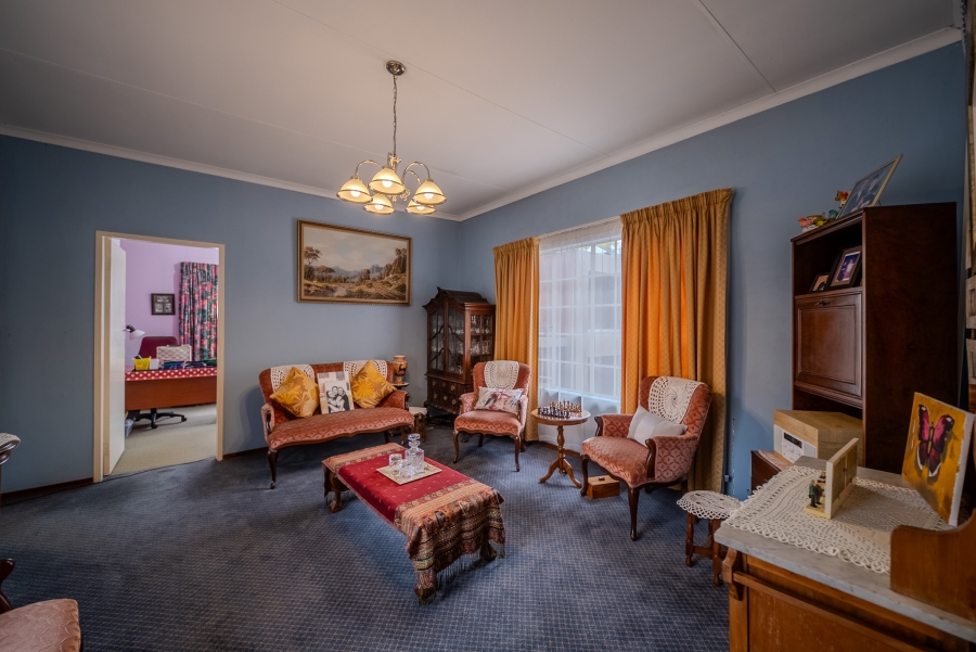 4 Bedroom Property for Sale in Faerie Glen Gauteng