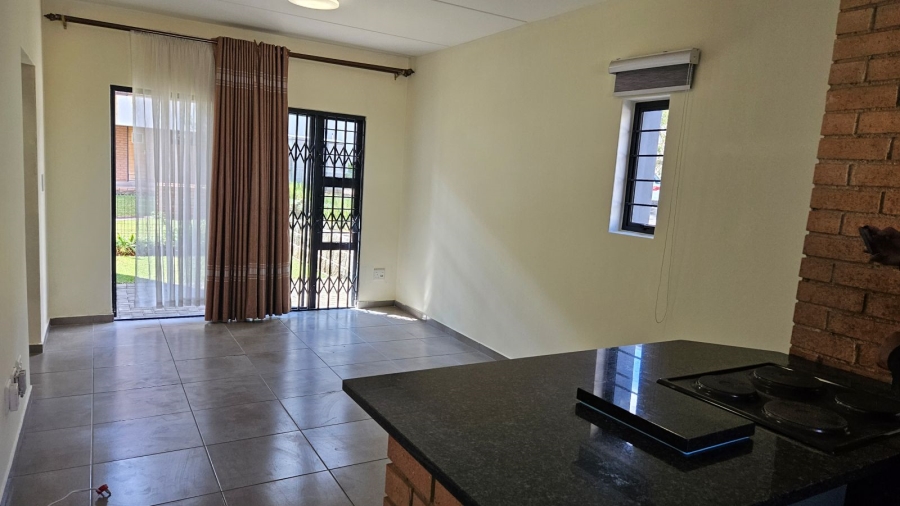 To Let 2 Bedroom Property for Rent in Waterfall Gauteng