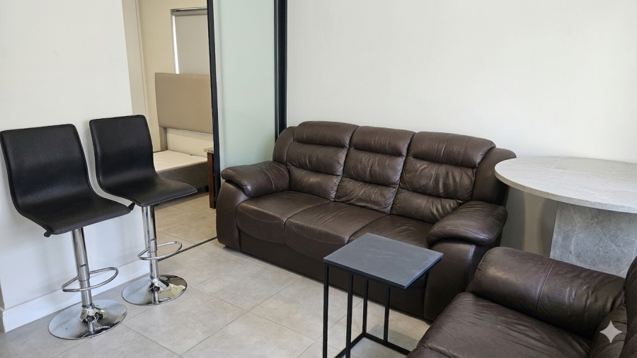 To Let 1 Bedroom Property for Rent in Waterfall Gauteng