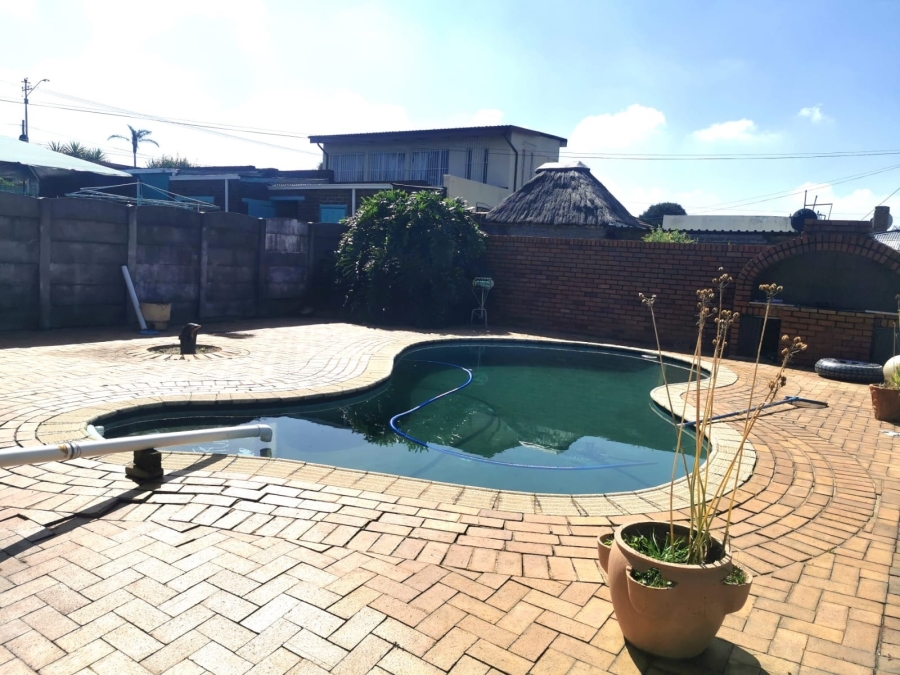5 Bedroom Property for Sale in Primrose Gauteng