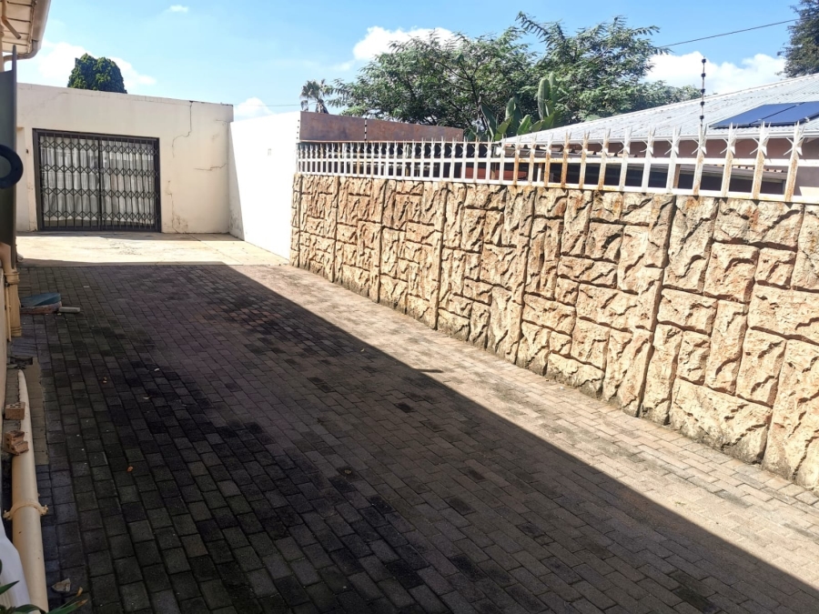 5 Bedroom Property for Sale in Primrose Gauteng