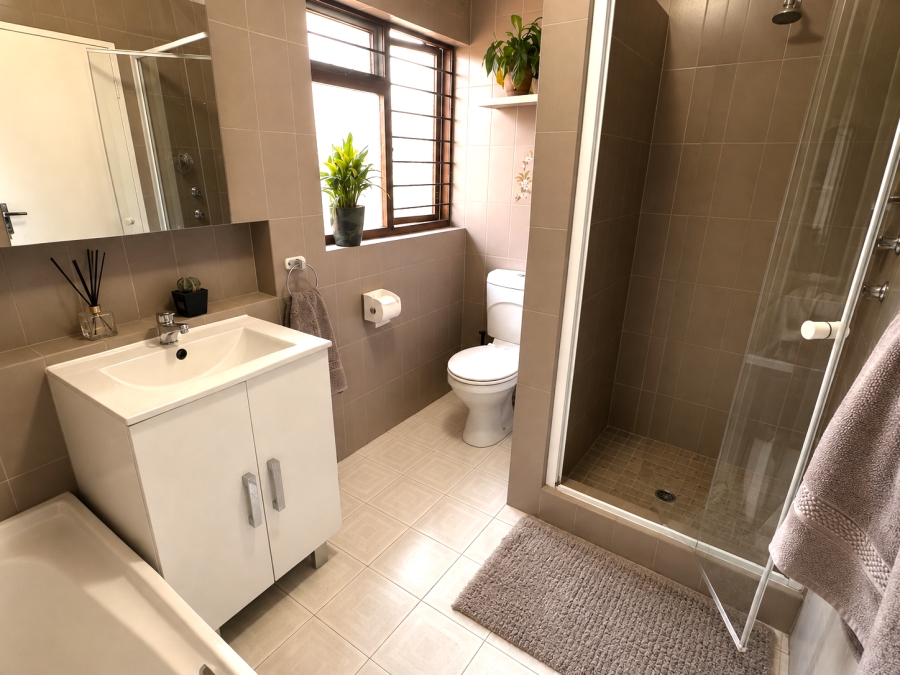 3 Bedroom Property for Sale in Fourways Gauteng