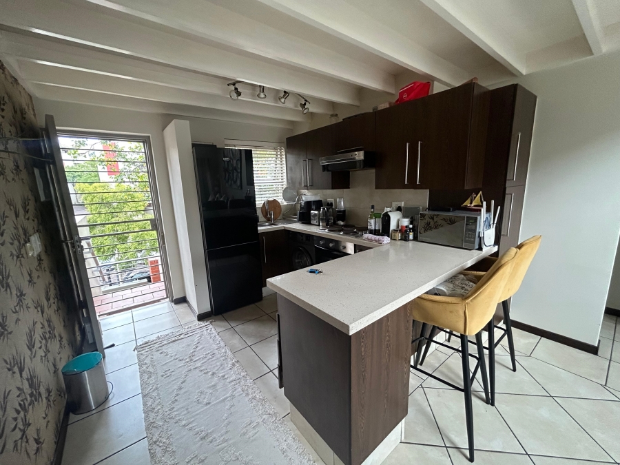 2 Bedroom Property for Sale in Bryanston Gauteng