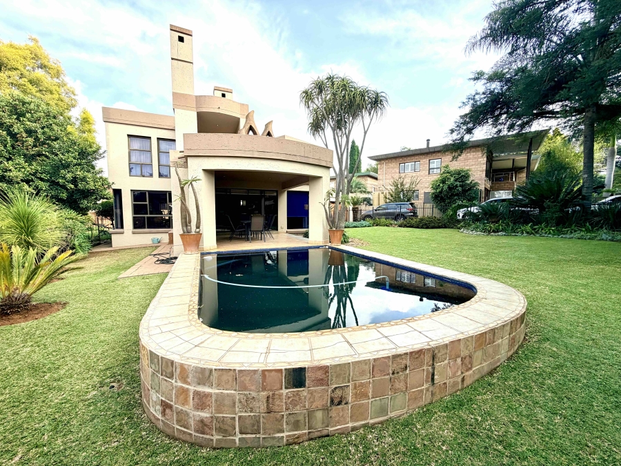 3 Bedroom Property for Sale in The Glades Gauteng