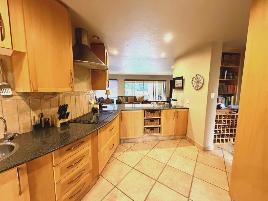 3 Bedroom Property for Sale in The Glades Gauteng