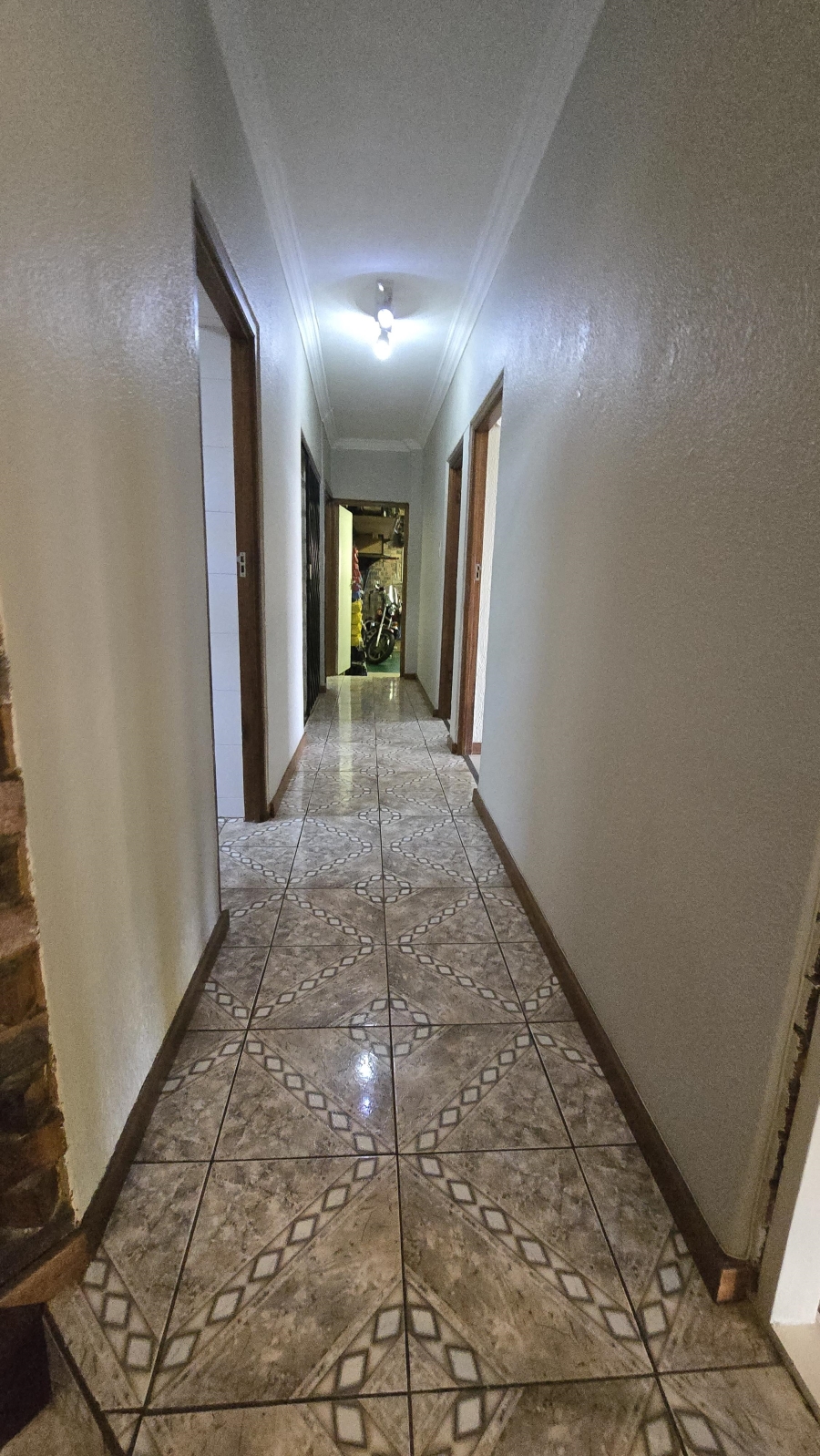 5 Bedroom Property for Sale in Rant En Dal Gauteng