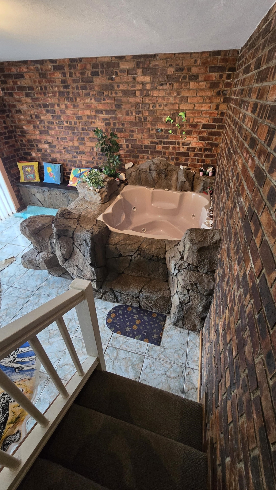 5 Bedroom Property for Sale in Rant En Dal Gauteng