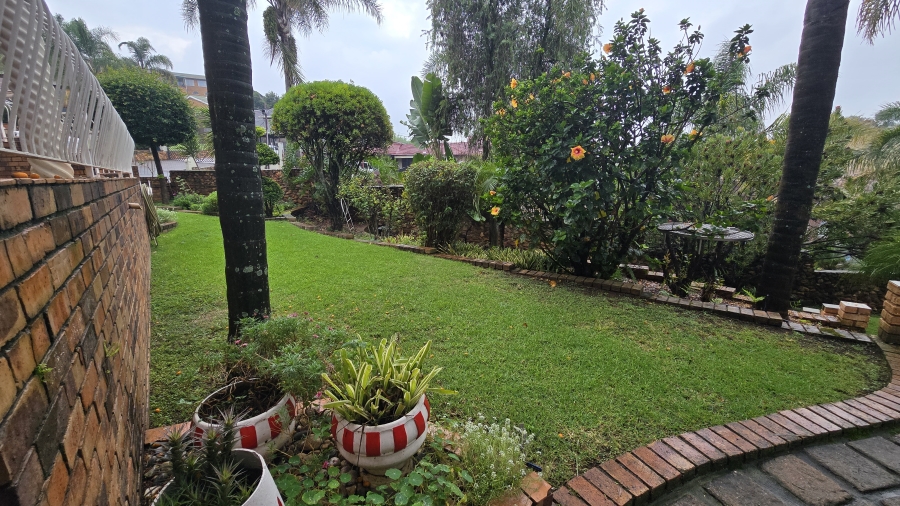 5 Bedroom Property for Sale in Rant En Dal Gauteng