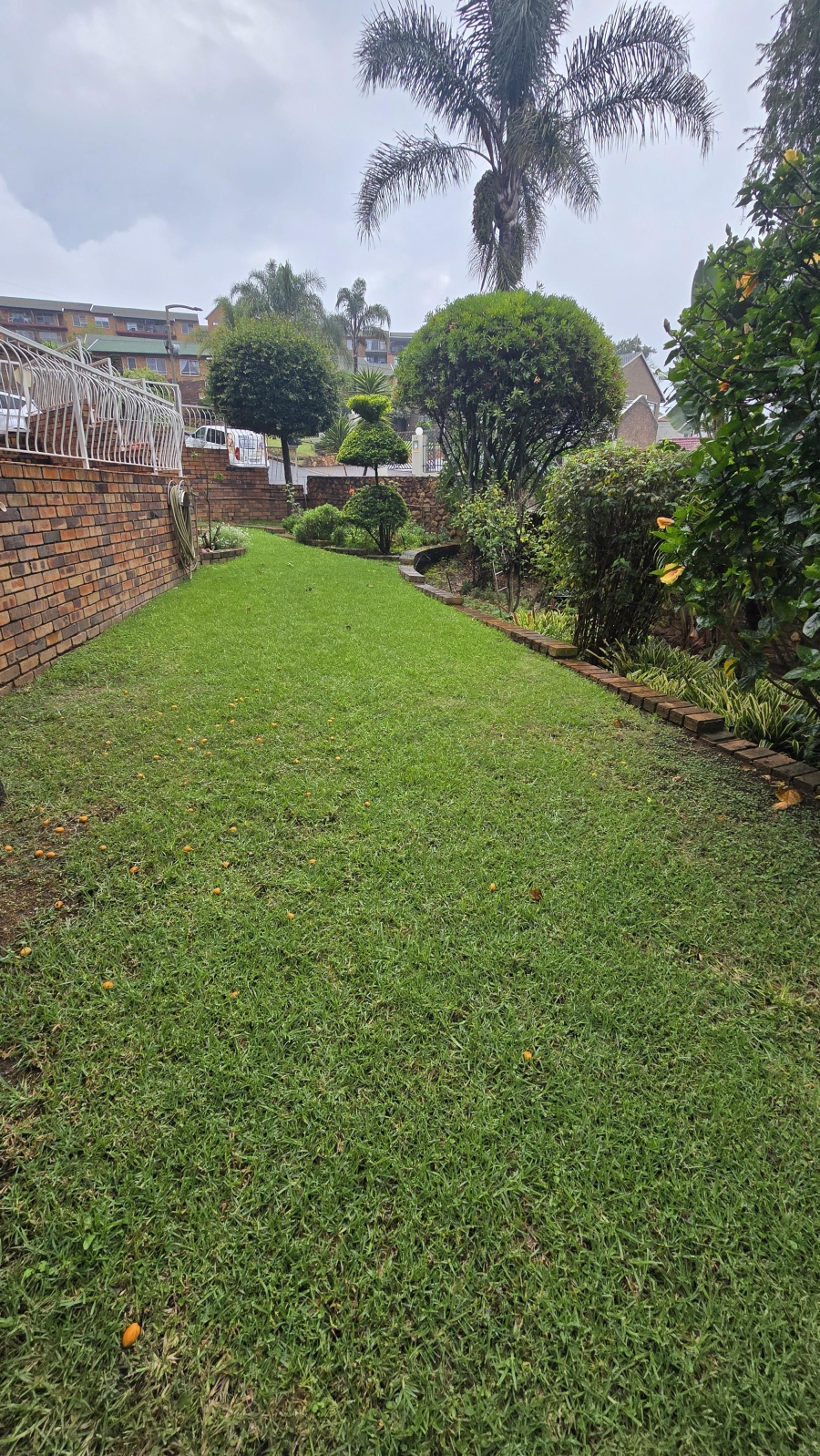 5 Bedroom Property for Sale in Rant En Dal Gauteng