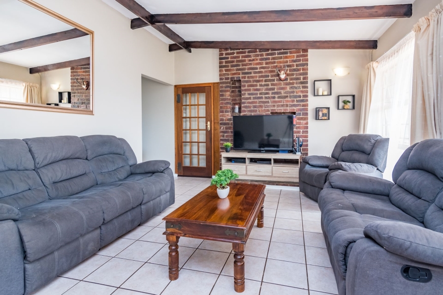 3 Bedroom Property for Sale in Silverfields Gauteng