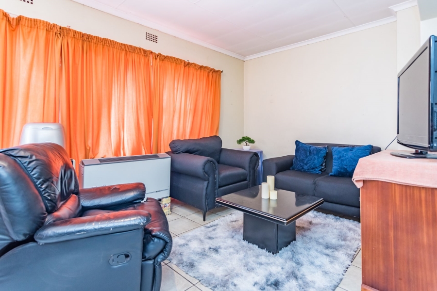 3 Bedroom Property for Sale in Silverfields Gauteng