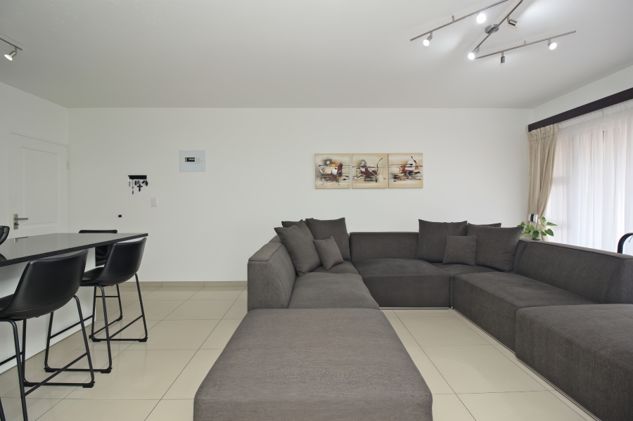 3 Bedroom Property for Sale in Wannenburghoogte Gauteng