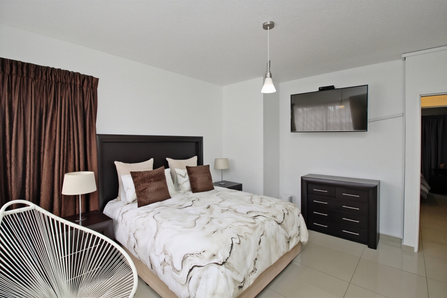 3 Bedroom Property for Sale in Wannenburghoogte Gauteng