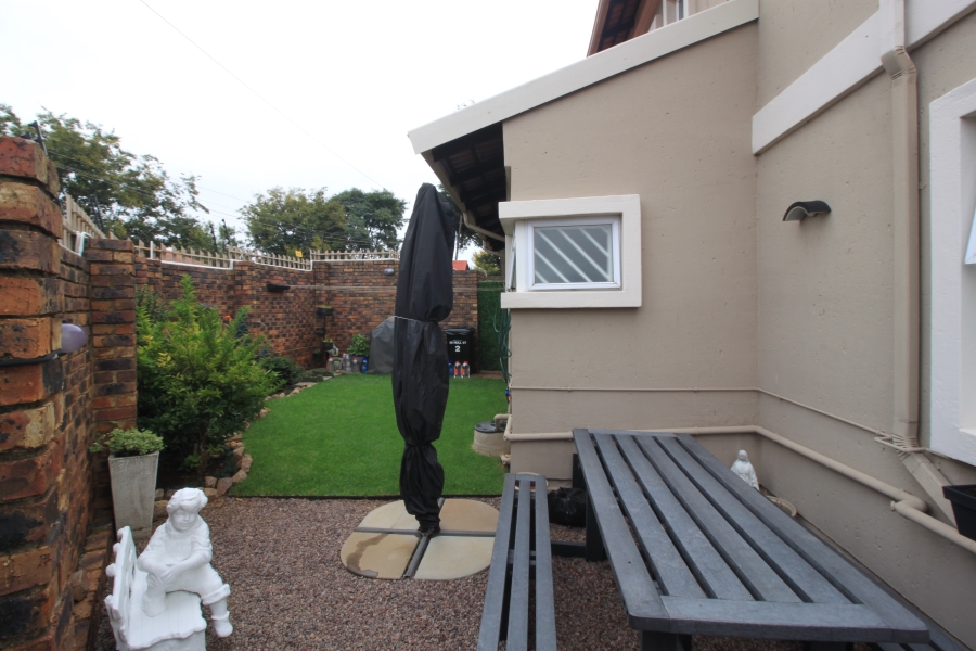 3 Bedroom Property for Sale in Wannenburghoogte Gauteng