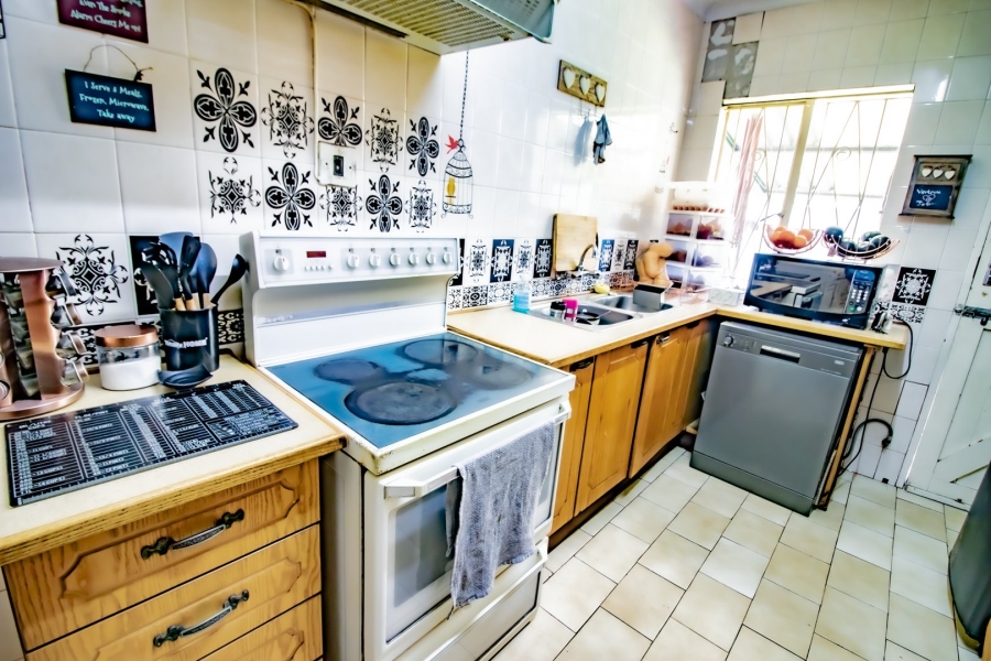 3 Bedroom Property for Sale in Jansenpark Gauteng