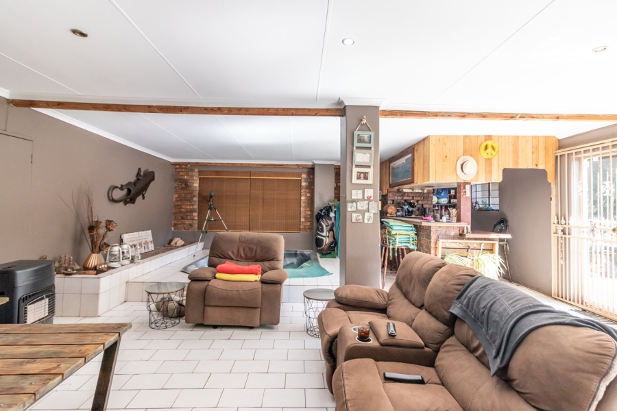 3 Bedroom Property for Sale in Jansenpark Gauteng