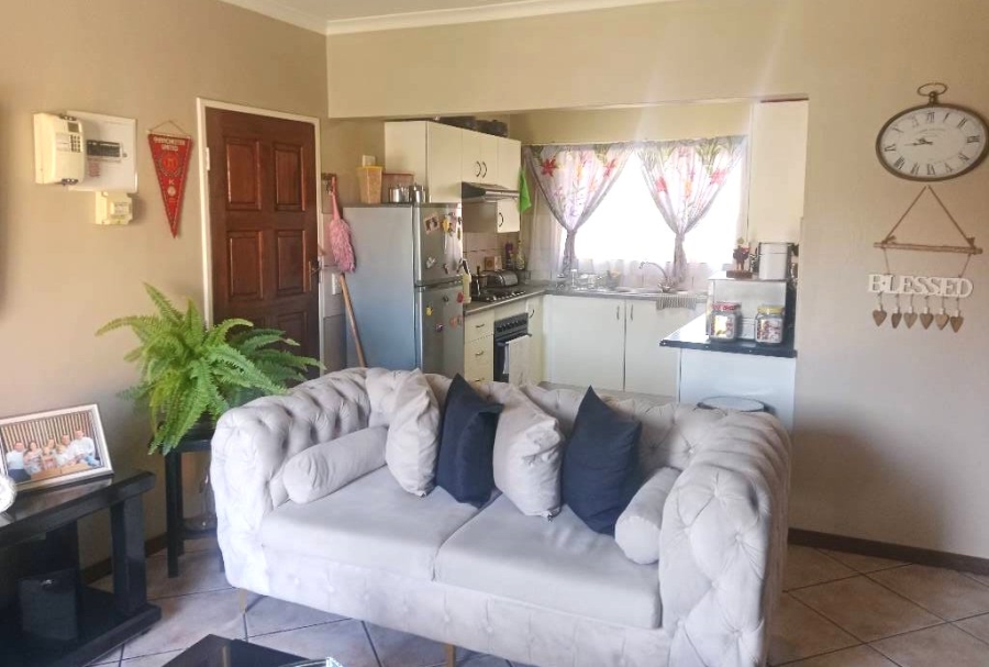 2 Bedroom Property for Sale in Ravensklip Gauteng