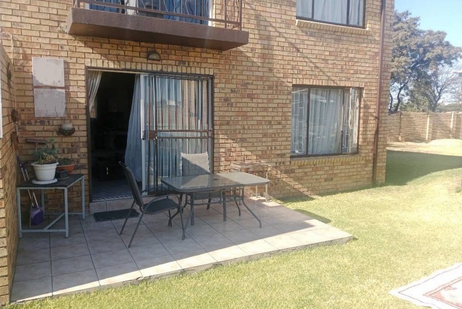 2 Bedroom Property for Sale in Ravensklip Gauteng