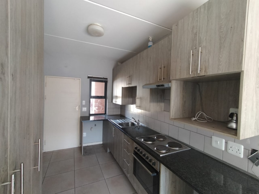 2 Bedroom Property for Sale in Goedeburg Gauteng