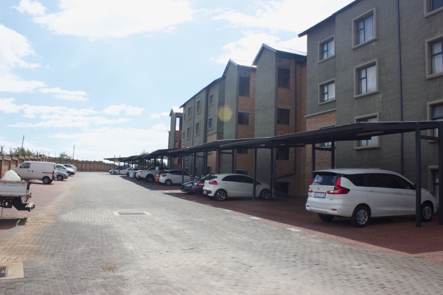 2 Bedroom Property for Sale in Pomona Gauteng