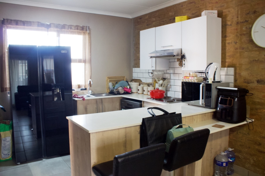 2 Bedroom Property for Sale in Pomona Gauteng