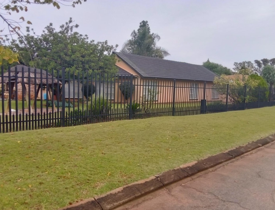 3 Bedroom Property for Sale in Mayfield Park Gauteng