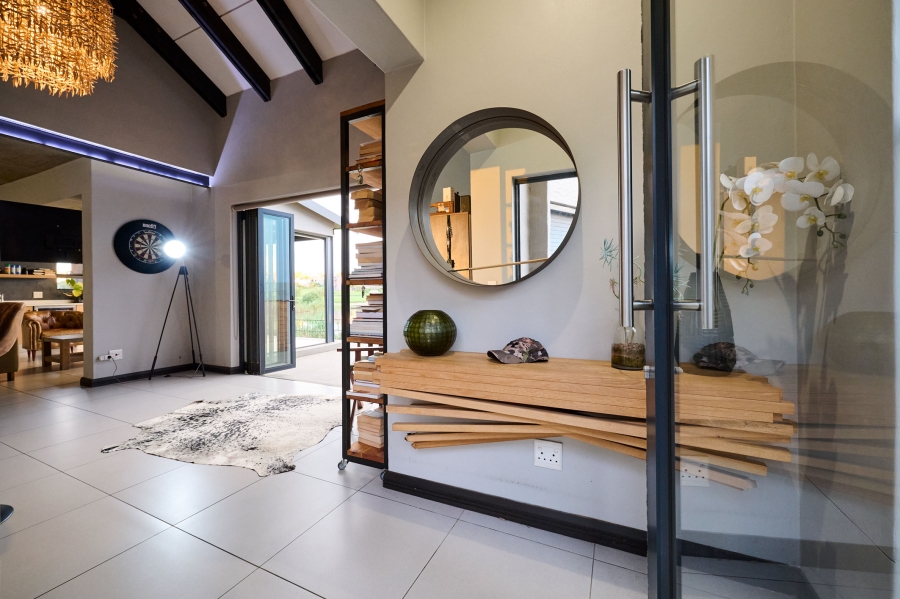 3 Bedroom Property for Sale in Waterfall Country Village Gauteng