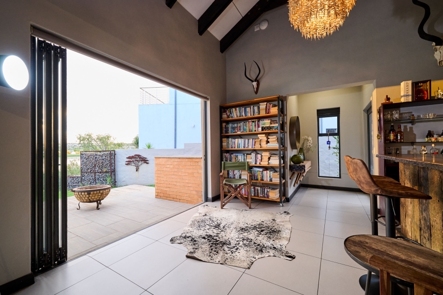 3 Bedroom Property for Sale in Waterfall Country Village Gauteng