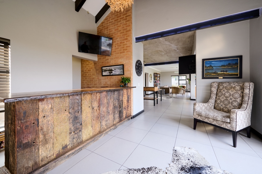 3 Bedroom Property for Sale in Waterfall Country Village Gauteng