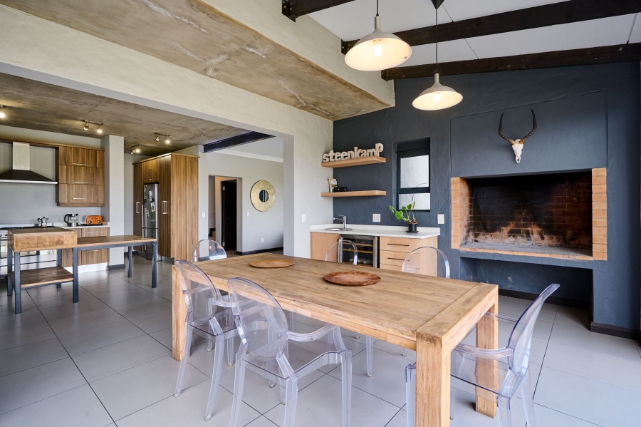 3 Bedroom Property for Sale in Waterfall Country Village Gauteng
