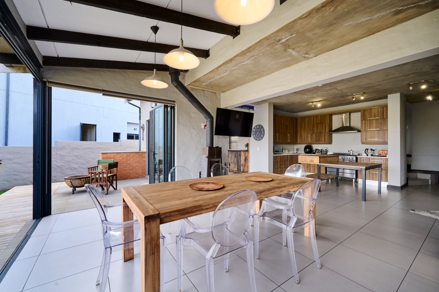 3 Bedroom Property for Sale in Waterfall Country Village Gauteng