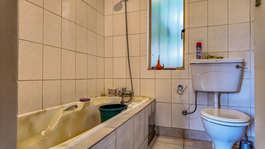 Commercial Property for Sale in Silverton Gauteng