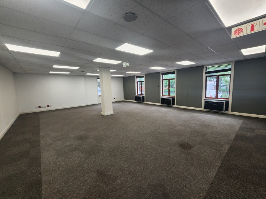 To Let Commercial Property for Rent in Strathavon Gauteng