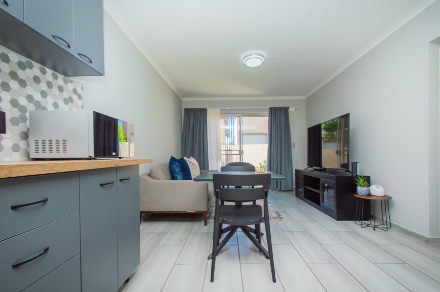 2 Bedroom Property for Sale in Ruimsig Gauteng